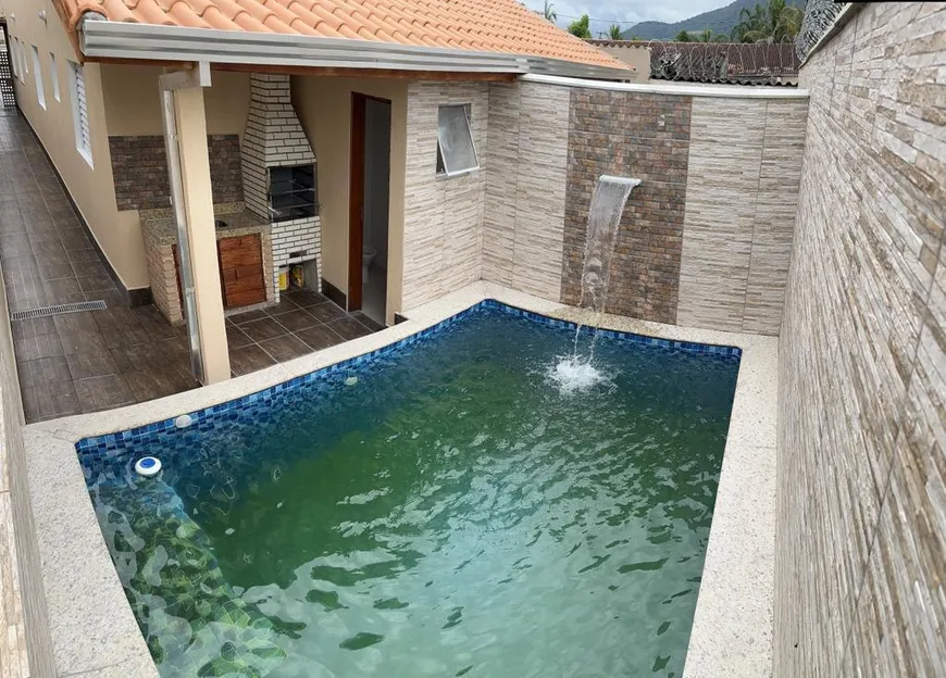 Foto 1 de Casa com 3 Quartos à venda, 84m² em Jequitiba, Itanhaém