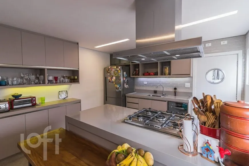 Foto 1 de Apartamento com 4 Quartos à venda, 215m² em Bela Vista, São Paulo