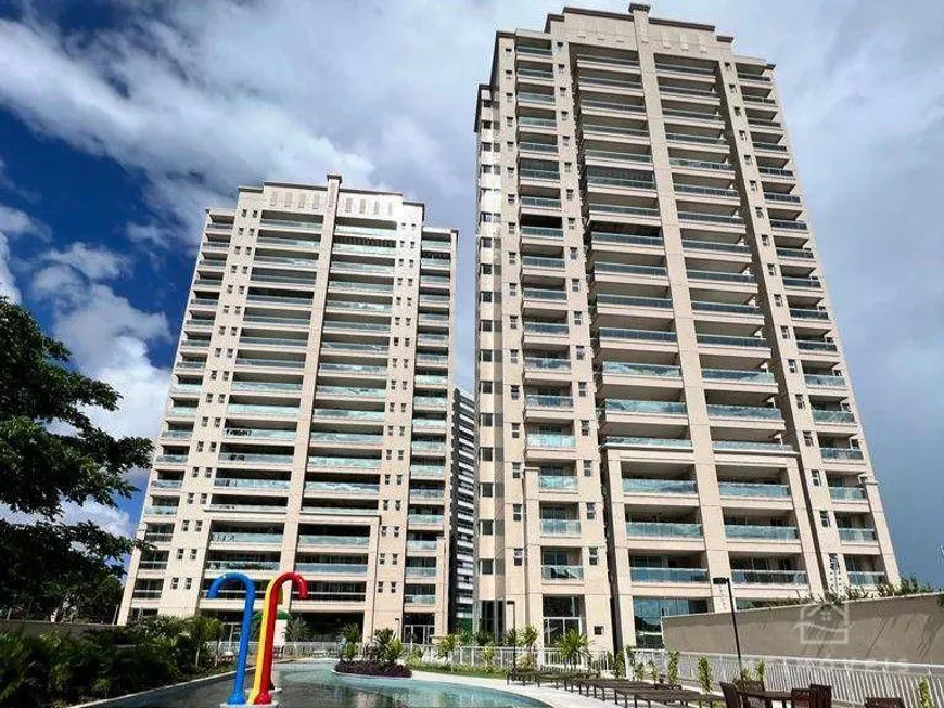 Foto 1 de Apartamento com 4 Quartos à venda, 189m² em Guararapes, Fortaleza