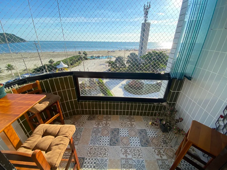 Foto 1 de Apartamento com 2 Quartos à venda, 135m² em Canto do Forte, Praia Grande