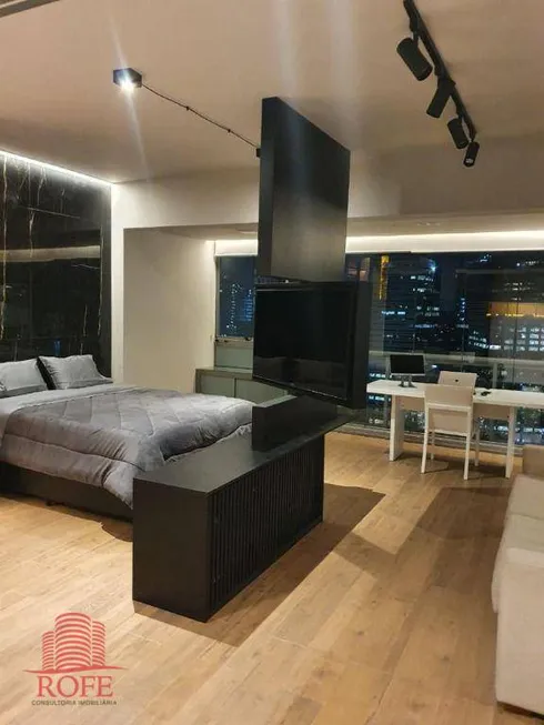 Foto 1 de Apartamento com 1 Quarto à venda, 53m² em Chácara Santo Antônio, São Paulo