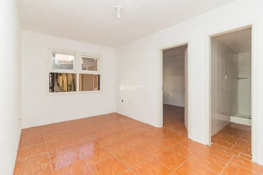 Foto 1 de Apartamento com 1 Quarto para alugar, 45m² em Rubem Berta, Porto Alegre