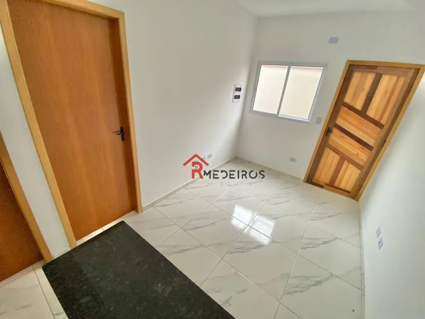 Foto 1 de Casa com 2 Quartos à venda, 47m² em Jardim Samambaia, Praia Grande