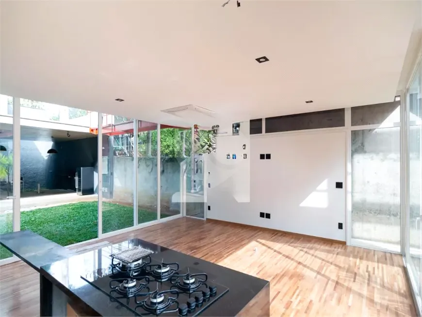 Foto 1 de Casa com 5 Quartos para venda ou aluguel, 400m² em Brooklin, São Paulo