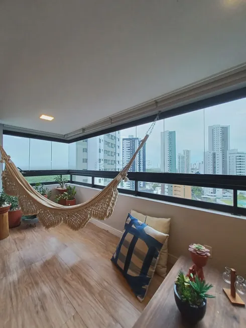 Foto 1 de Apartamento com 2 Quartos à venda, 97m² em Boa Viagem, Recife