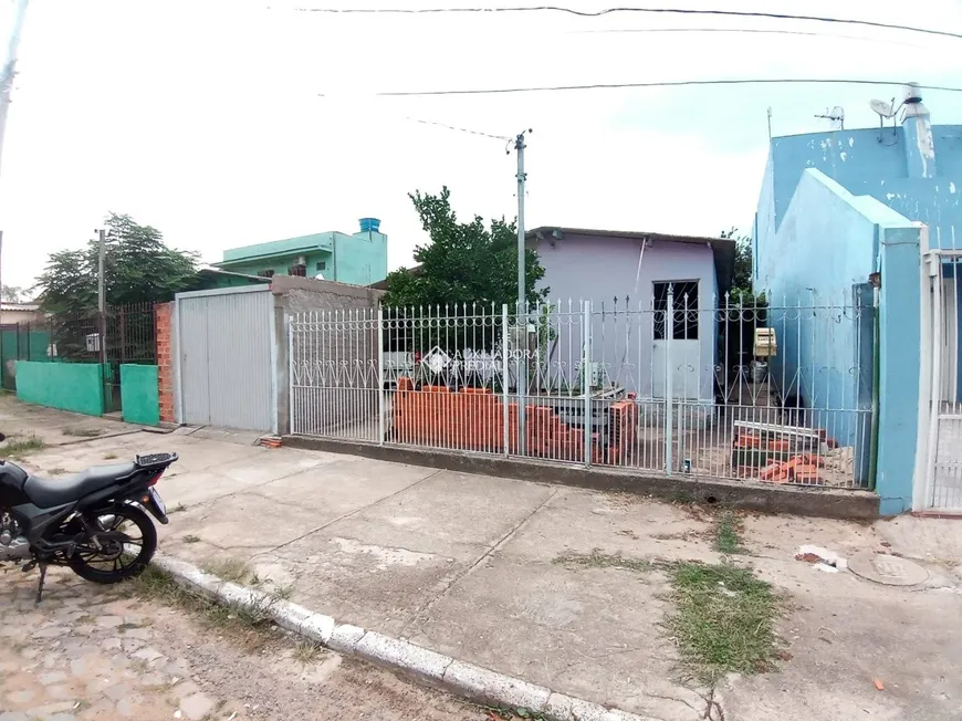 Foto 1 de Casa com 2 Quartos à venda, 180m² em Tancredo Neves, Santa Maria
