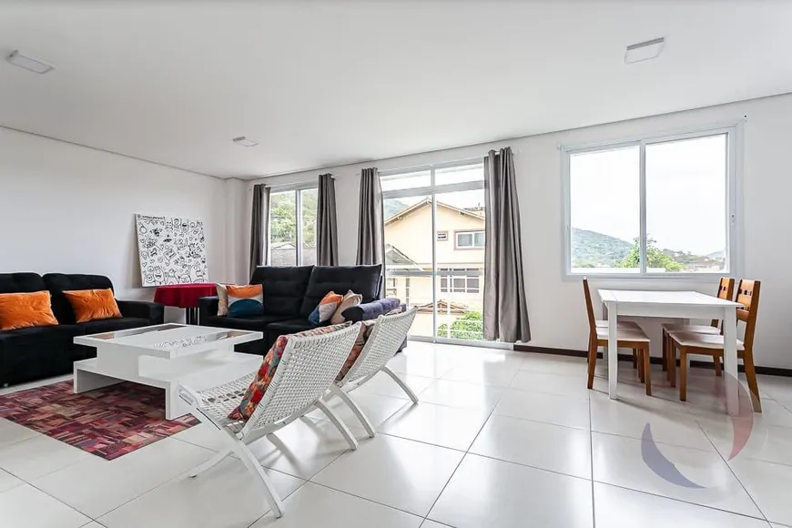 Foto 1 de Apartamento com 3 Quartos à venda, 187m² em Lagoa da Conceição, Florianópolis