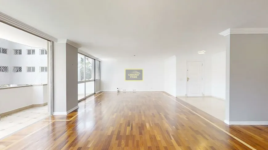 Foto 1 de Apartamento com 3 Quartos para alugar, 186m² em Jardim Paulista, São Paulo