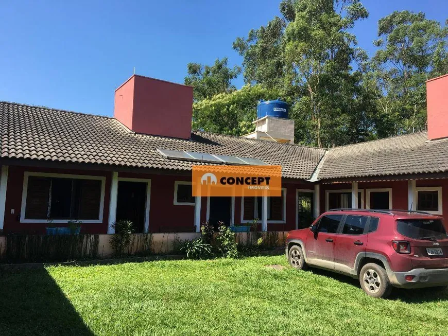 Foto 1 de Fazenda/Sítio com 4 Quartos à venda, 1000m² em Chácara Estância Paulista, Suzano