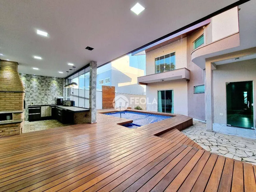 Foto 1 de Casa com 3 Quartos à venda, 250m² em Jardim Éden, Nova Odessa
