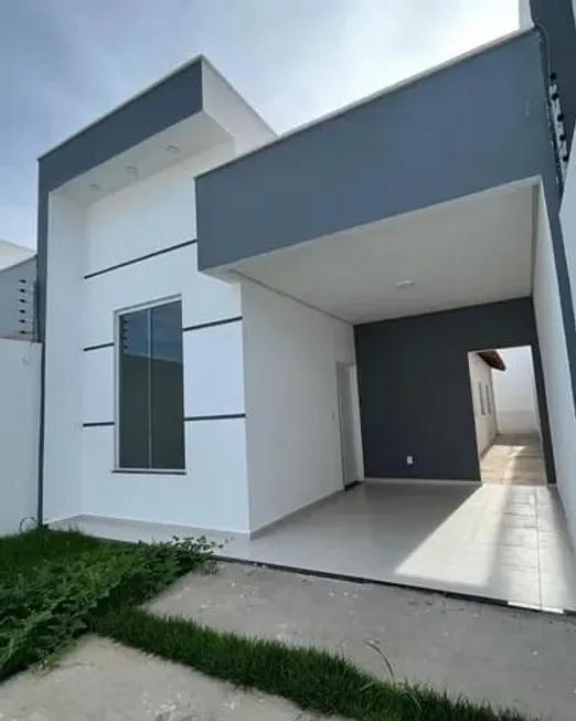 Foto 1 de Casa com 2 Quartos à venda, 130m² em Tomba, Feira de Santana