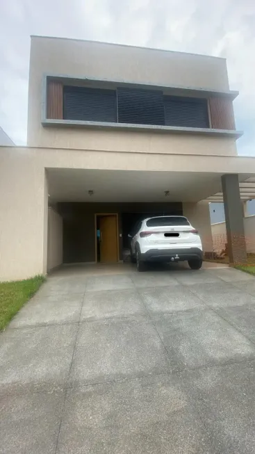 Foto 1 de Sobrado com 3 Quartos à venda, 227m² em Residencial Marília, Senador Canedo