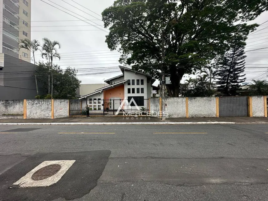 Foto 1 de Lote/Terreno à venda, 776m² em Sao Judas, Itajaí