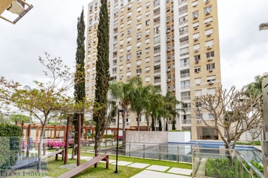 Foto 1 de Apartamento com 2 Quartos à venda, 63m² em Vila Ipiranga, Porto Alegre