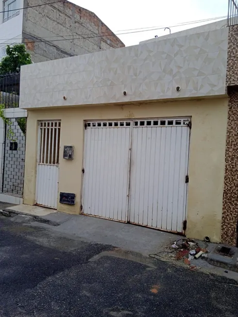 Foto 1 de Casa com 2 Quartos para alugar, 70m² em Centro, Aracaju