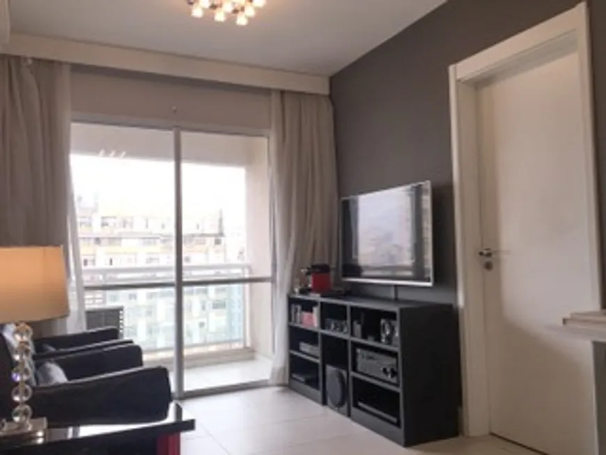 Foto 1 de Apartamento com 1 Quarto à venda, 47m² em Centro, São Paulo