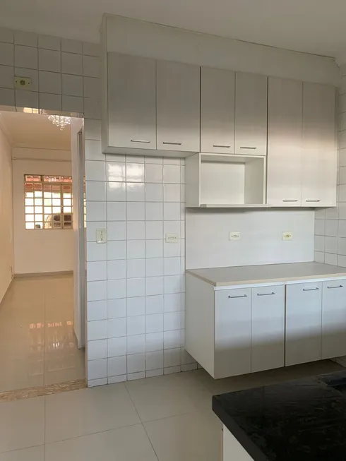 Foto 1 de Casa de Condomínio com 2 Quartos à venda, 74m² em Jardim Regina Alice, Barueri