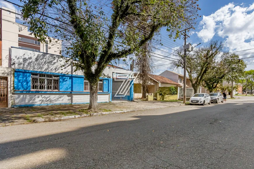 Foto 1 de Lote/Terreno à venda, 440m² em Rebouças, Curitiba