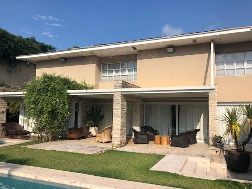 Foto 1 de Casa de Condomínio com 4 Quartos para venda ou aluguel, 800m² em Alphaville, Santana de Parnaíba