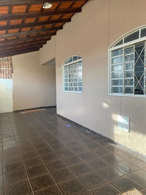 Foto 1 de Casa com 3 Quartos à venda, 200m² em Ceilandia Sul, Brasília