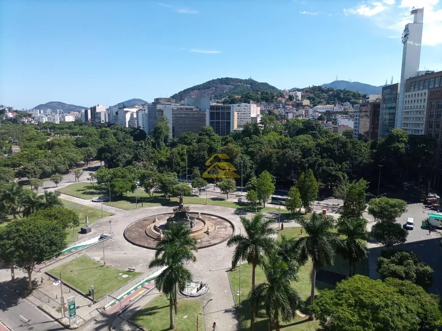 Foto 1 de Sala Comercial para alugar, 650m² em Centro, Rio de Janeiro