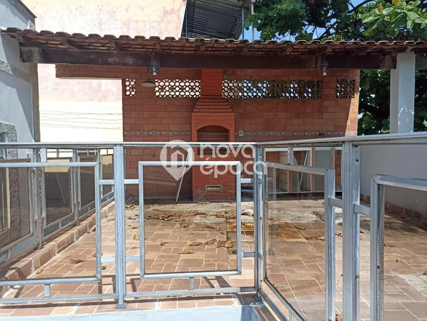 Foto 1 de Casa com 4 Quartos à venda, 370m² em Cachambi, Rio de Janeiro