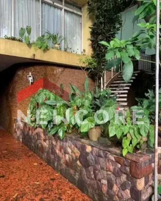 Foto 1 de Casa com 4 Quartos à venda, 245m² em Penha De Franca, São Paulo