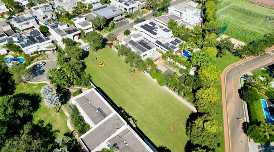 Foto 1 de Lote/Terreno à venda, 2282m² em Jardins Paris, Goiânia