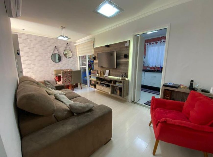 Foto 1 de Casa de Condomínio com 2 Quartos à venda, 90m² em Jardim Temporim, Ferraz de Vasconcelos