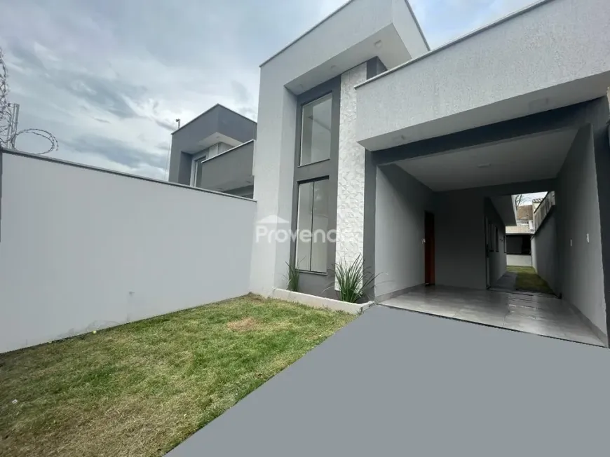 Foto 1 de Casa com 2 Quartos à venda, 76m² em Jardim Botânico, Goiânia