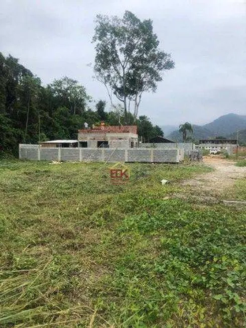 Foto 1 de Lote/Terreno à venda, 200m² em PRAIA DE MARANDUBA, Ubatuba