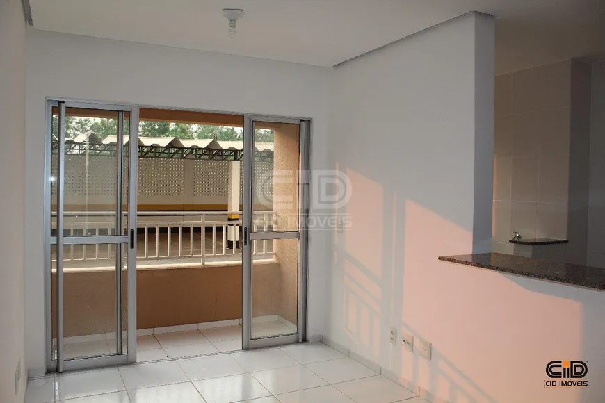 Foto 1 de Apartamento com 2 Quartos à venda, 54m² em Despraiado, Cuiabá