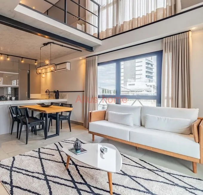 Foto 1 de Apartamento com 2 Quartos à venda, 130m² em Cerqueira César, São Paulo