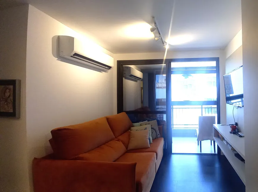 Foto 1 de Apartamento com 2 Quartos à venda, 58m² em Itacorubi, Florianópolis