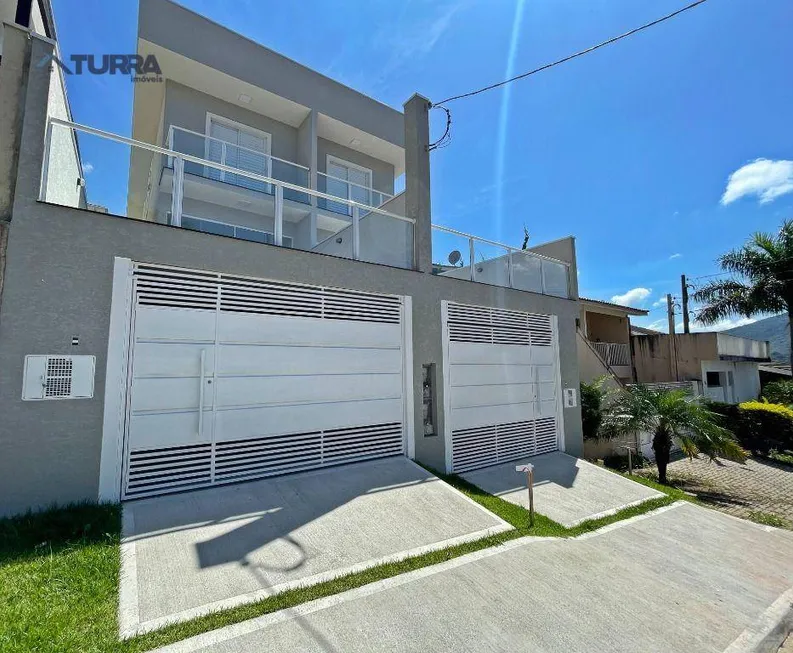 Foto 1 de Casa com 4 Quartos à venda, 133m² em Recreio Maristela, Atibaia