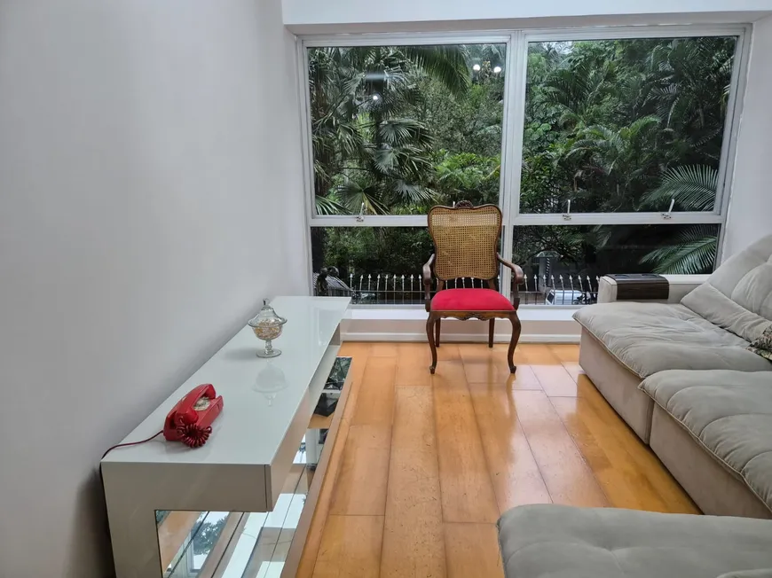 Foto 1 de Apartamento com 3 Quartos para alugar, 115m² em Paraíso, São Paulo