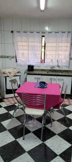 Foto 1 de Casa com 2 Quartos à venda, 201m² em Jardim São Pedro, Barueri