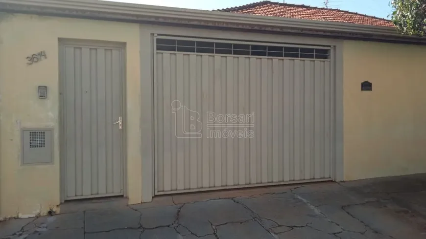 Foto 1 de Casa com 3 Quartos à venda, 165m² em Vila Yamada, Araraquara