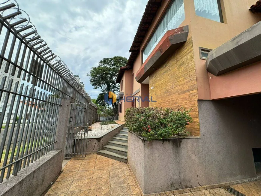 Foto 1 de Casa com 5 Quartos à venda, 355m² em Zona 02, Maringá