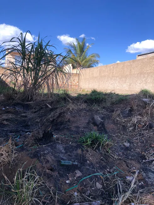 Foto 1 de Lote/Terreno à venda, 360m² em Vila Guara, Luziânia