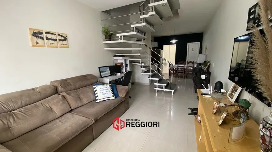 Foto 1 de Casa com 2 Quartos à venda, 73m² em Barranco, Camboriú