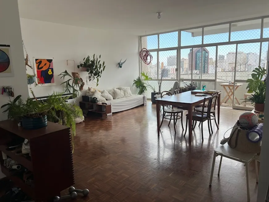 Foto 1 de Apartamento com 3 Quartos à venda, 150m² em Vila Buarque, São Paulo
