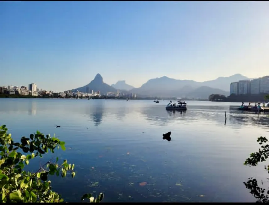 Foto 1 de Apartamento com 3 Quartos à venda, 187m² em Lagoa, Rio de Janeiro