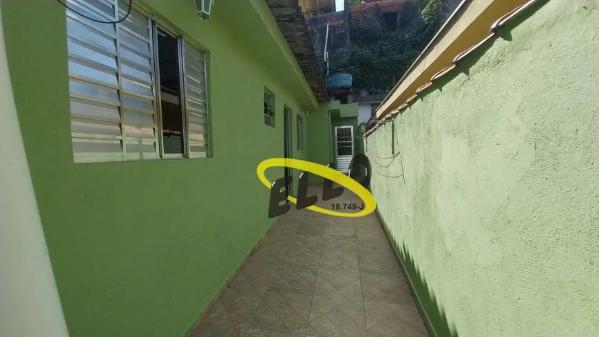 Foto 1 de Casa com 2 Quartos para alugar, 50m² em Jardim Leonor, Cotia