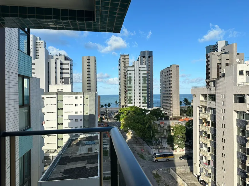 Foto 1 de Apartamento com 2 Quartos à venda, 57m² em Candeias, Jaboatão dos Guararapes