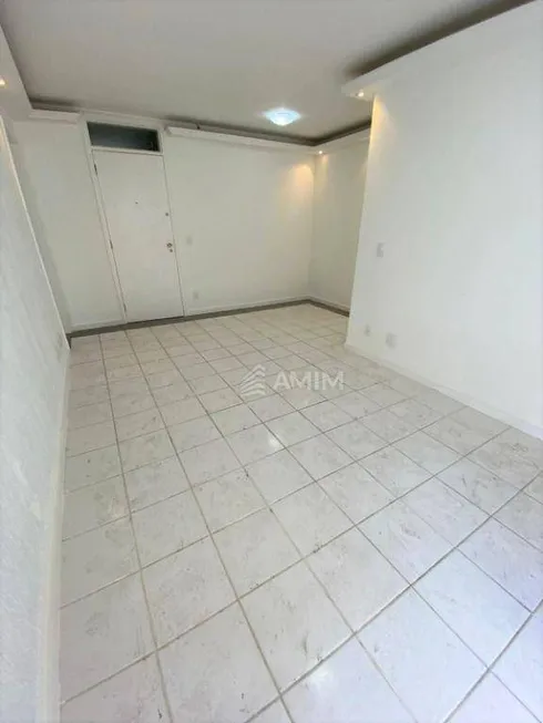 Foto 1 de Apartamento com 2 Quartos à venda, 70m² em Santa Rosa, Niterói