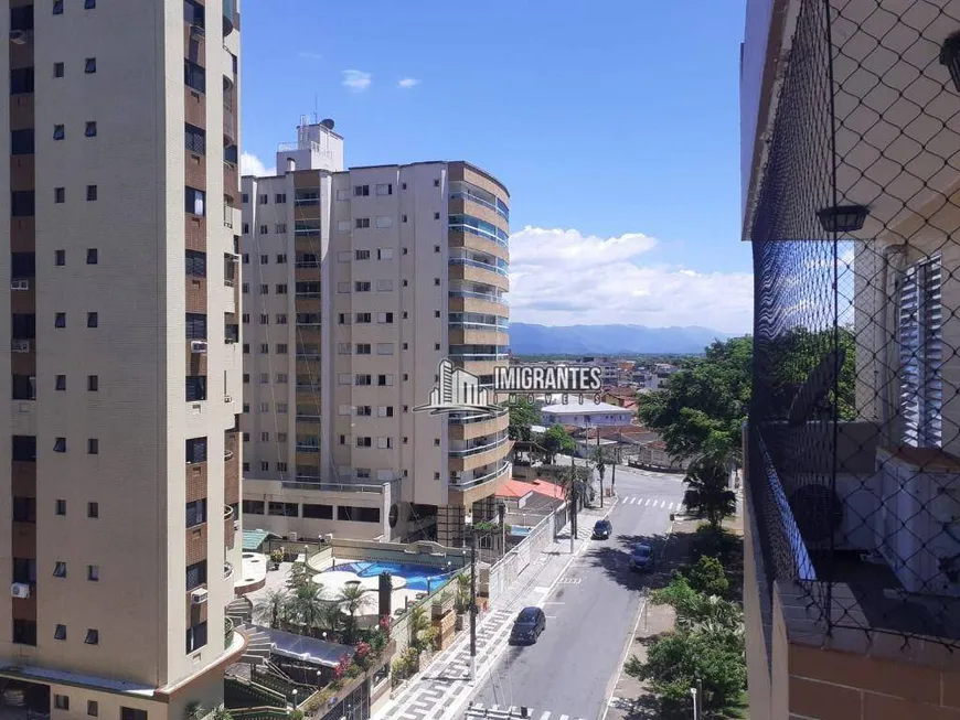 Foto 1 de Apartamento com 3 Quartos à venda, 120m² em Vila Tupi, Praia Grande