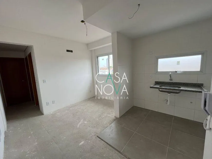 Foto 1 de Apartamento com 2 Quartos à venda, 41m² em Estuario, Santos