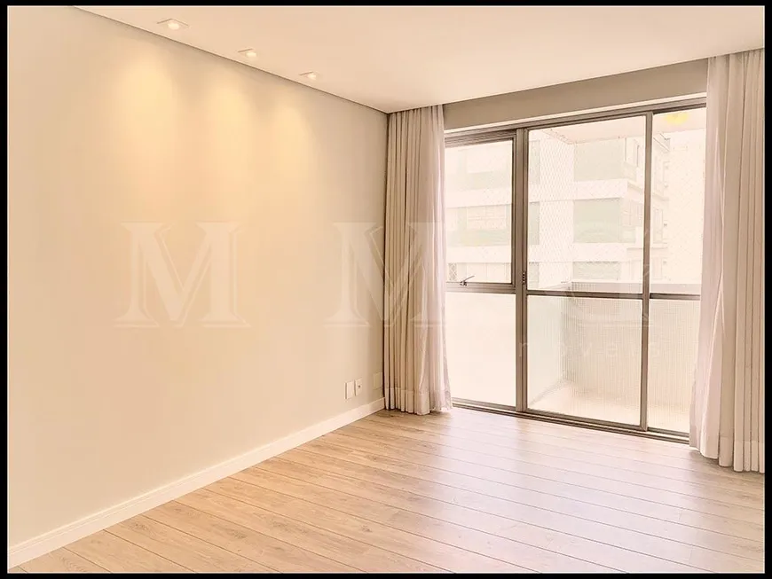 Foto 1 de Apartamento com 3 Quartos à venda, 87m² em Vila Uberabinha, São Paulo