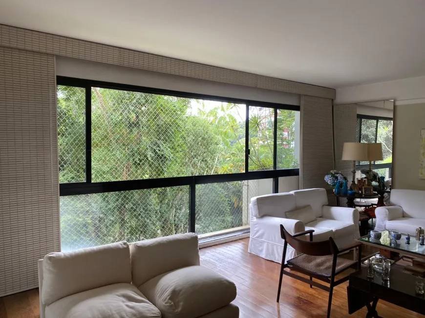 Foto 1 de Apartamento com 4 Quartos à venda, 180m² em Gávea, Rio de Janeiro